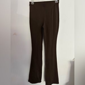 Women Alo Yoga pants